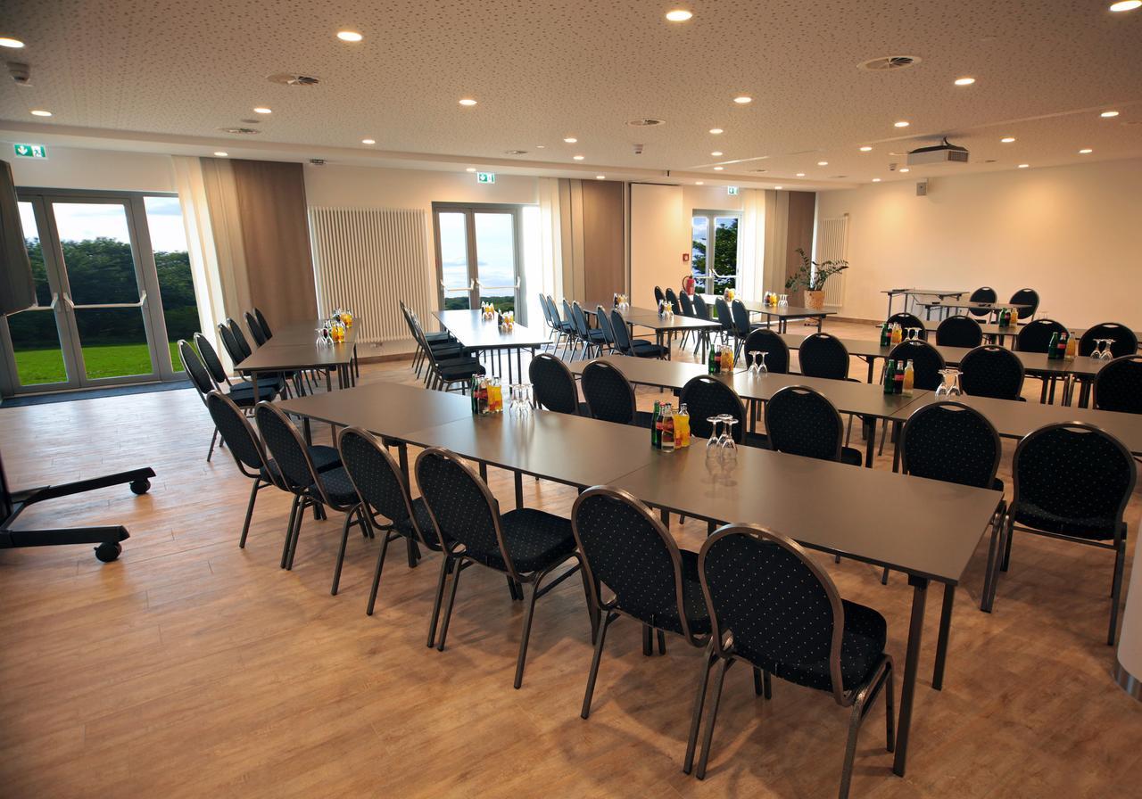 Hotel Weinhaus Moehle 바트왼하우젠 외부 사진