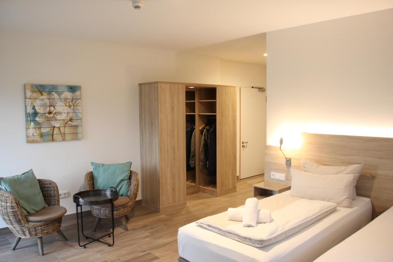 Hotel Weinhaus Moehle 바트왼하우젠 외부 사진